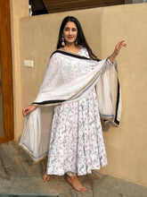 White Floral Anarkali Set with Contrast Black Bordered Dupatta