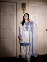Designer White Kurta Set with Contrast Embroidery – Daily & Festive Wear