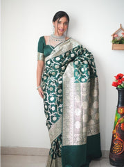 Regal Emerald Green Banarasi Silk Saree with Intricate Silver Zari Floral Weave