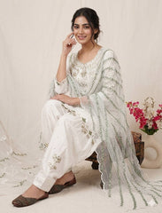 Elegant White Embroidered Kurta Pant Set for Women