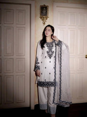 Designer White Kurta Set with Contrast Embroidery – Daily & Festive Wear