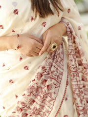 Elegant Off-White Floral Printed Saree with Designer Sleeveless Blouse Set