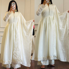 Ivory White Pleated Anarkali Suit with Lace Embroidery (Set of 3)
